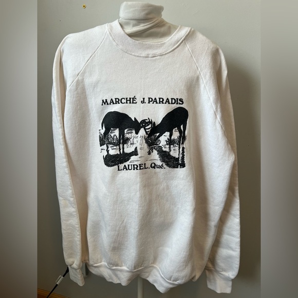 Quebec animal sweater - Picture 1 of 4